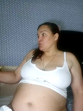Chat XXX en directo de Zuleyka_69