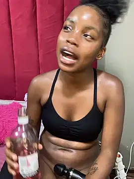 Littlebunny33 Webcam-Show