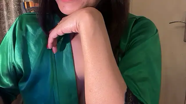 Cupid_of_Hearts Webcamshow