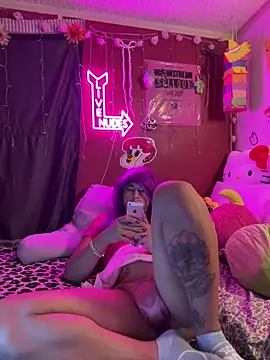 TranSexualJade95のライブXXXチャット