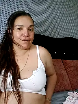 Zuleyka_69 Live XXX-Chat