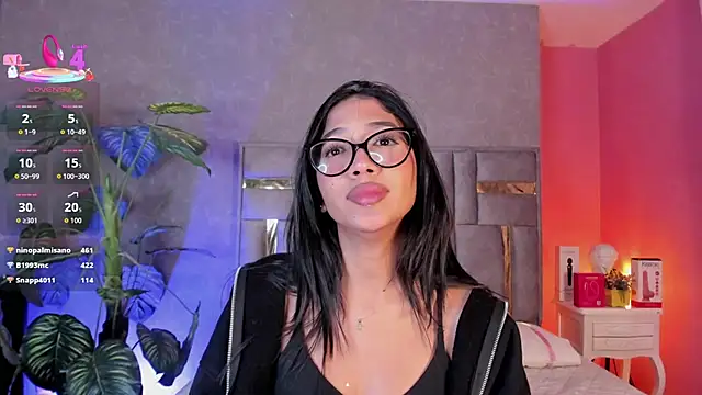 Tyla_Ks Live XXX Chat