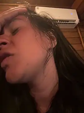 Geovana_blan Adlı Modelin Canlı XXX Sohbeti