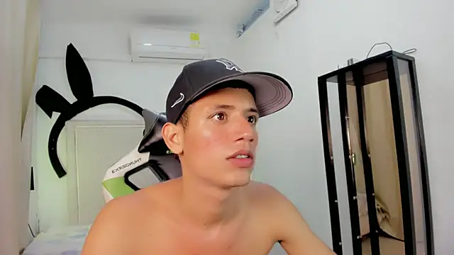 Jr_flow Show in webcam