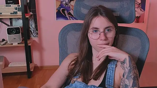 _AnnaStark_'s Live XXX Chat