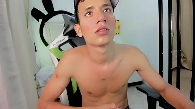 Jr_flow Webcam Show