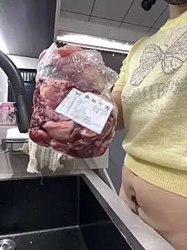 taozi18 Show in webcam