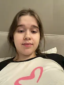 HornyGirlH 现场XXX聊天