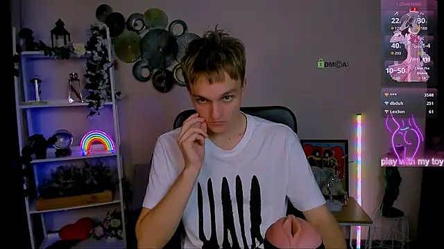 Онлайн чат XXX john_lik