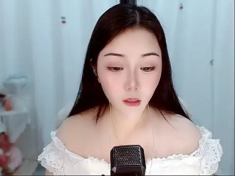 Amy-cnbaby Live XXX-chat