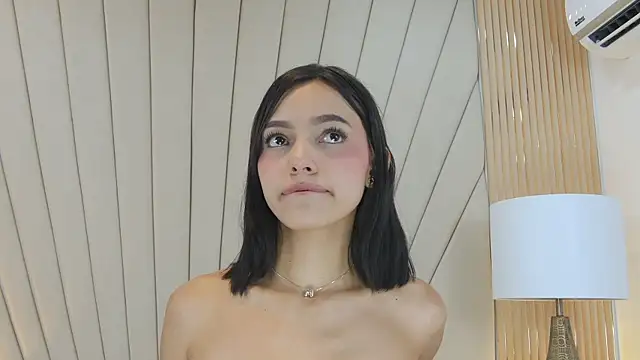nina_gbのライブXXXチャット