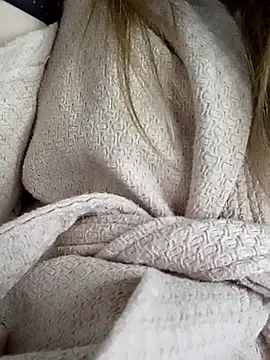 KattyLuuu's Live XXX Chat
