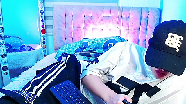 _justinmoon2 Live XXX Chat