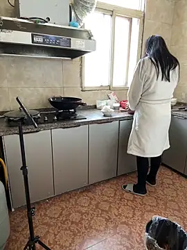 xiiuuff18 라이브 XXX 채팅