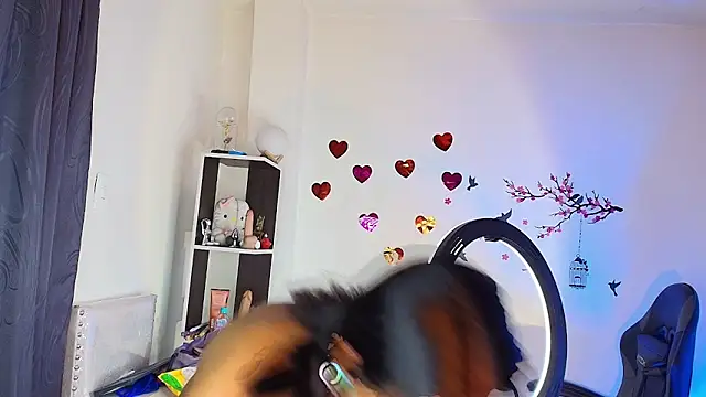 NYXHELLSQUEEN Adlı Modelin Canlı XXX Sohbeti