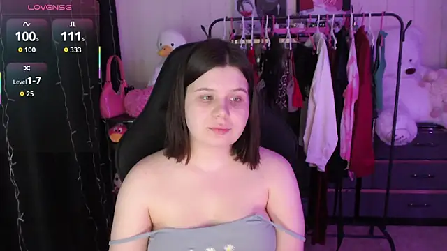 AmyVibess – Naživo XXX chat
