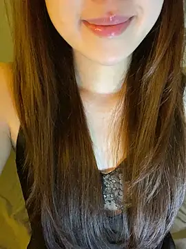 Uyennii02 라이브 XXX 채팅