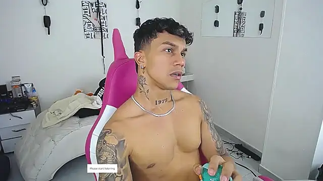 Webkamerová show Leonard_Price