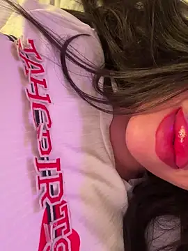 OnlyRima Adlı Modelin Web Kamerası Şovu