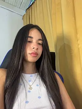 Milleradhara24 Live XXX-Chat