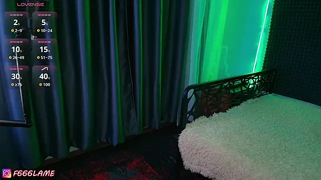 Webkamerová show F666LAME