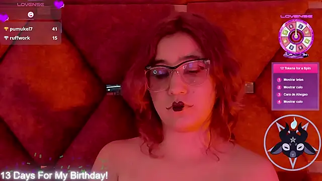 Kiri_Velvet's Live XXX Chat