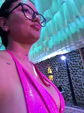 Roma_xxx Adlı Modelin Canlı XXX Sohbeti