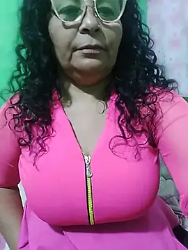 Chat +18 de Amarantha25 ao vivo