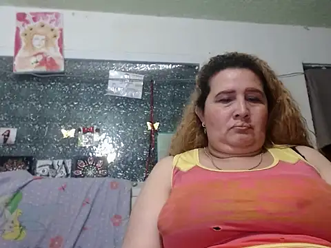 Chat XXX Live Perla1981--
