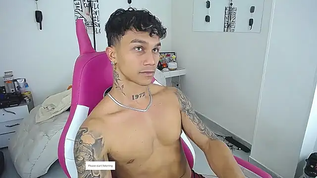 Leonard_Price Webcam Show