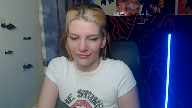 Czat XXX na żywo – VanessaRey_