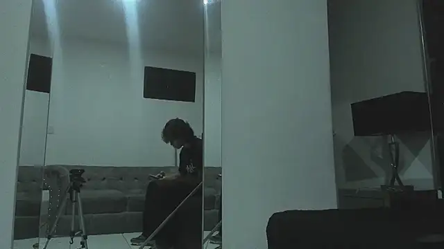 TonyBenedetti 웹캠 쇼