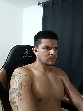 Show de felipe_fitness na webcam