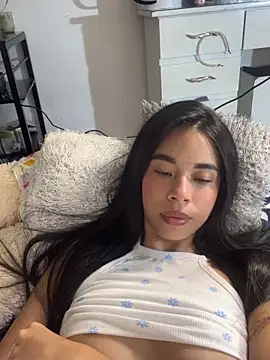 Chat XXX en directo de Milleradhara24