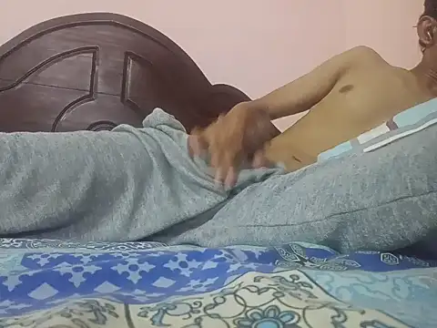 عرض كام RikzAdam
