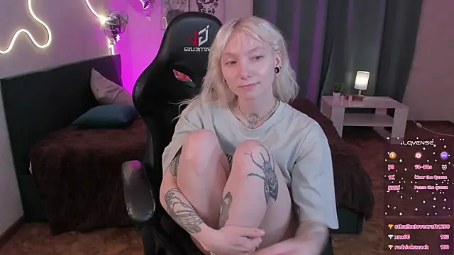 Chat XXX en directo de tattoo_art_baby