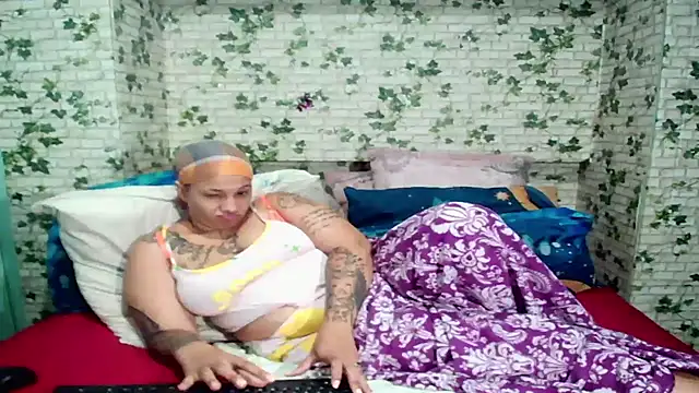 Indian_candyXX 现场XXX聊天