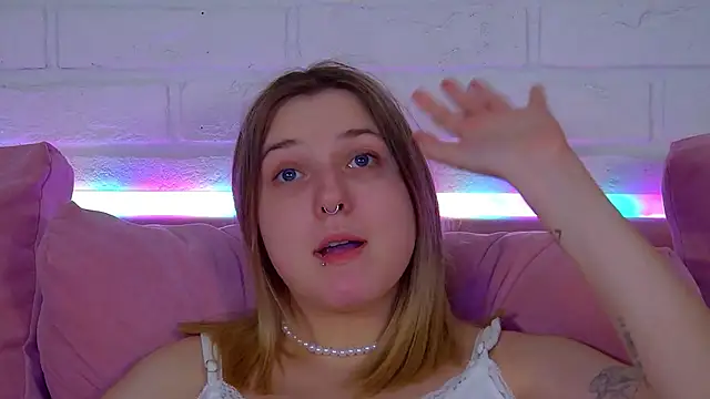 TinnaBurton 现场XXX聊天