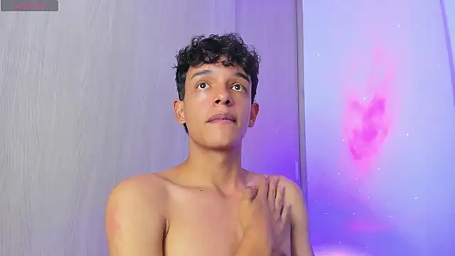 عرض كام Maxfrost1