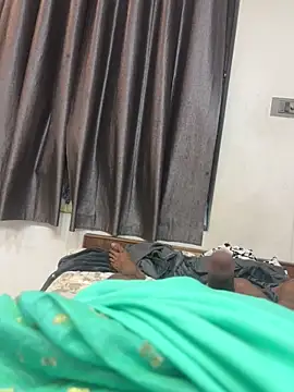 Couplehot143 网络视讯表演