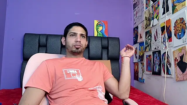 XXX chat uživo modela darkyerk1