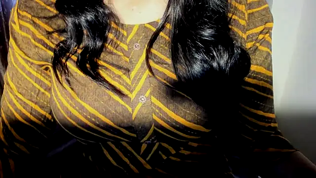 Chat XXX ao vivo de TheShyGirl_