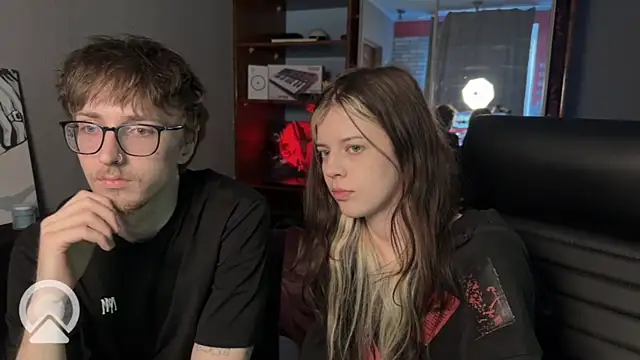 XXX chat uživo modela t_files_x