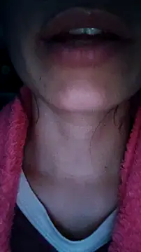 sukinira 现场XXX聊天