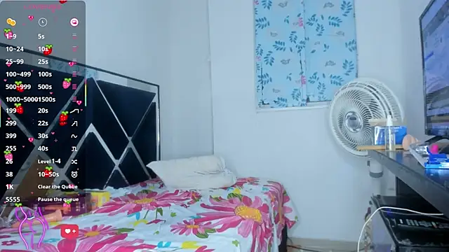 Ninna_Vergara's Webcam Show