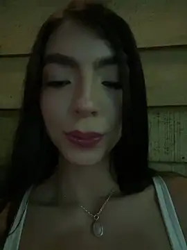 Ninaa_Rosee 라이브 XXX 채팅