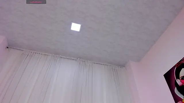 Chat +18 de Naty_Rose23 ao vivo