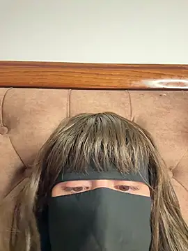 Milina123456のライブXXXチャット