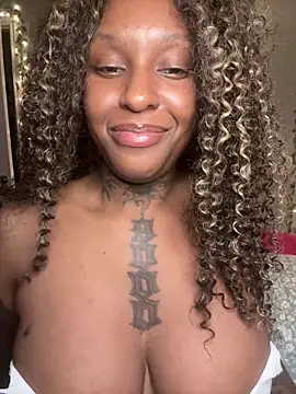 MistiSavannahn Live XXX chat