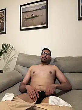 AdrianGarcia89 网络视讯表演